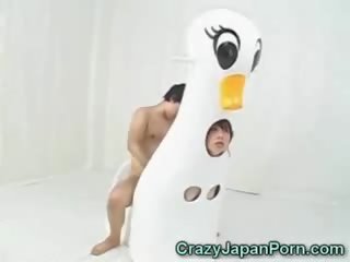 Jepang duck lady facialed!