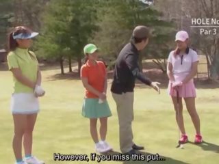 Subtitulado sin censura hd japonesa golf al aire libre exposure