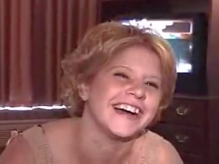 Shorthair bigtit loiro getts anal adulto filme